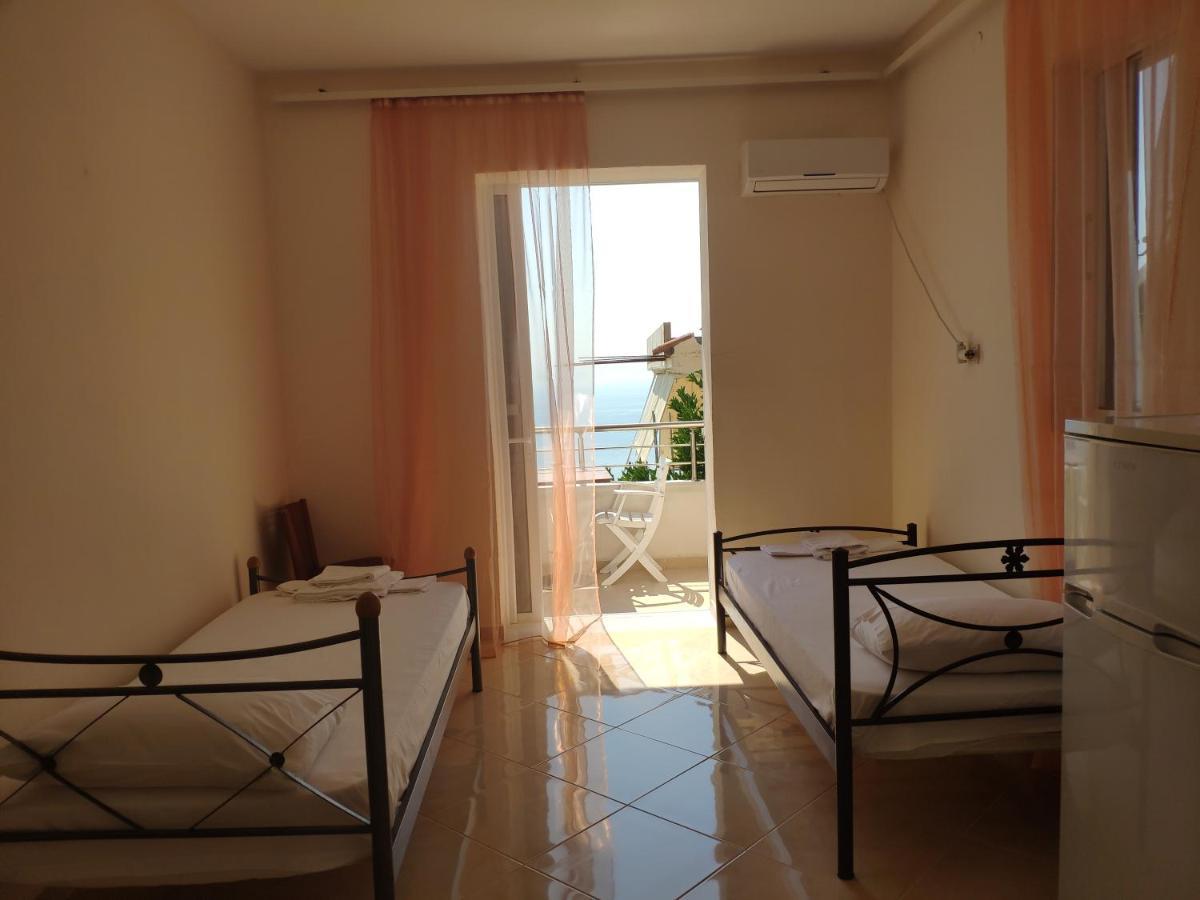 Let Rooms Lukova Ngoại thất bức ảnh