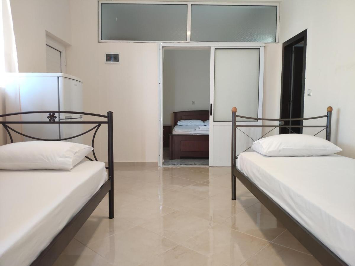 Let Rooms Lukova Ngoại thất bức ảnh