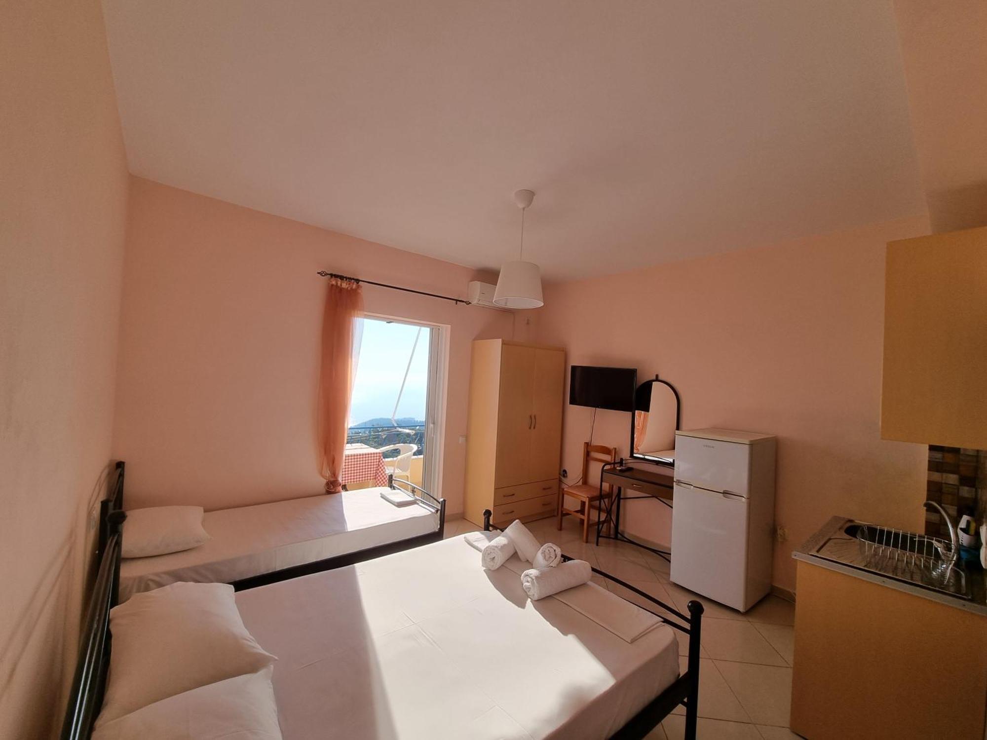 Let Rooms Lukova Ngoại thất bức ảnh