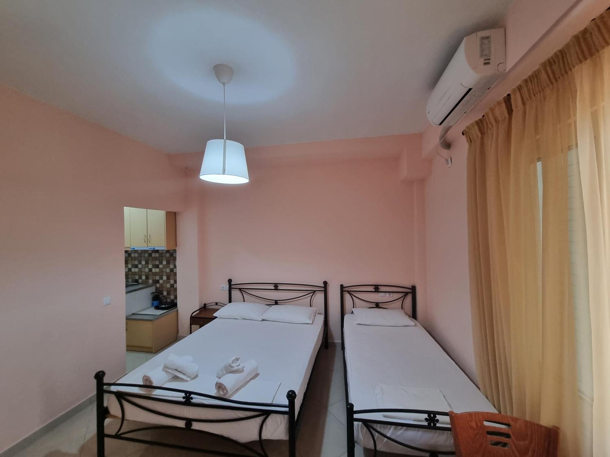 Let Rooms Lukova Ngoại thất bức ảnh