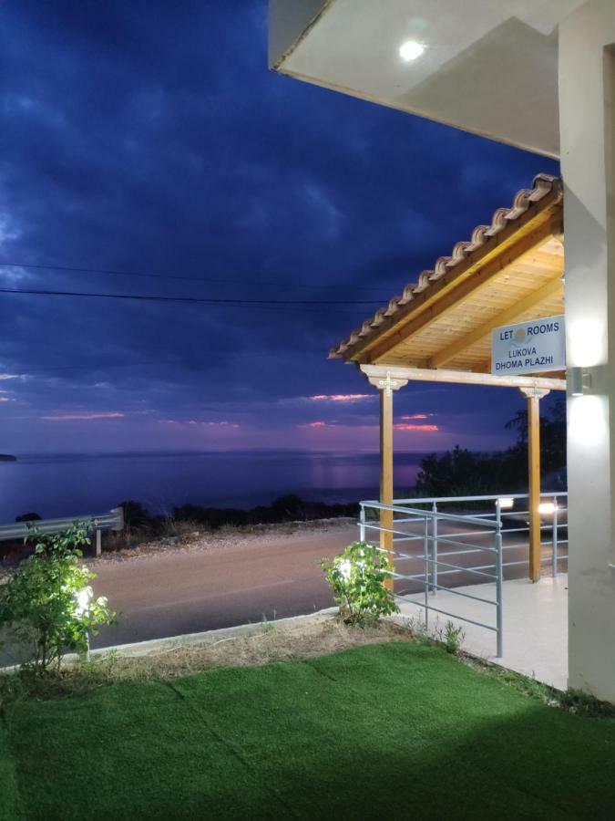 Let Rooms Lukova Ngoại thất bức ảnh